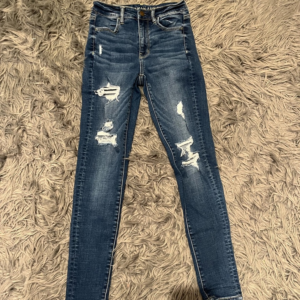 american eagle super stretch distressed jeans